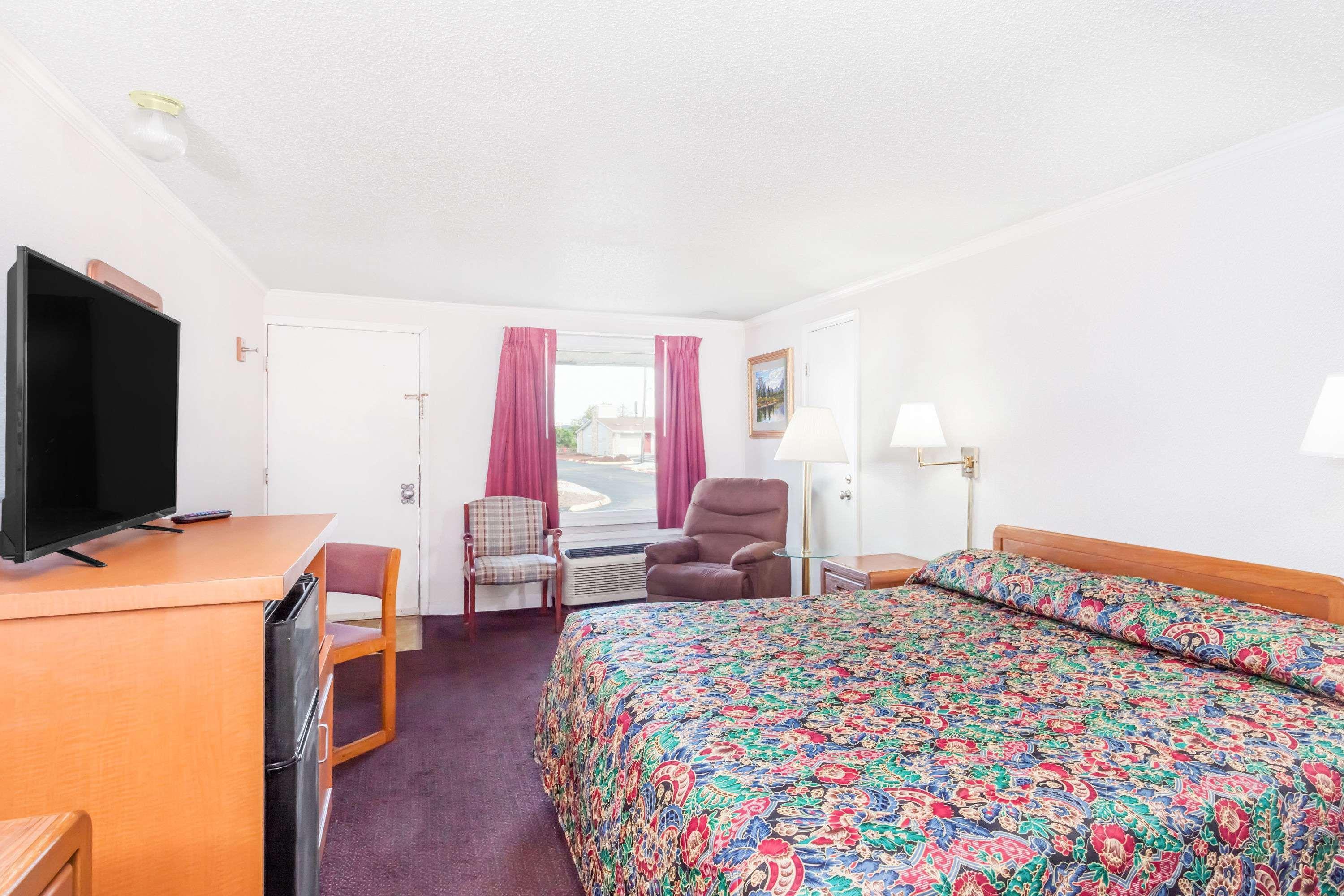 Corbin Inn Luaran gambar